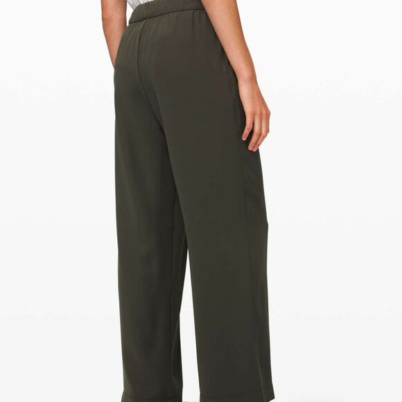 Lululemon Noir Pant in Dark Olive - Picture 2 of 8